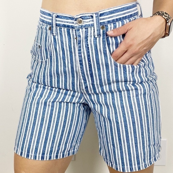 VINTAGE ARIZONA Ultra High Waist Stripe Shorts 6 - Picture 1 of 8